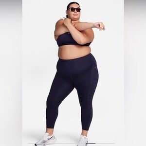 Nike Fast Mid Rise 7/8 Leggings